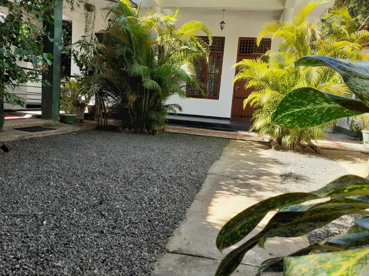 Golden Pearl Safari Villa Uda Walawe Extérieur photo